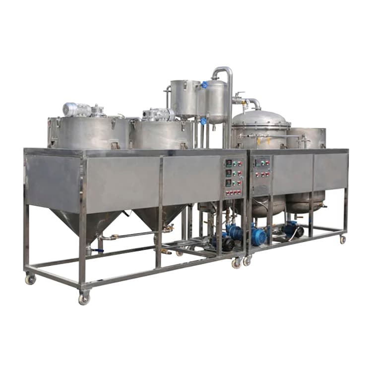 Refining and degumming equipment
